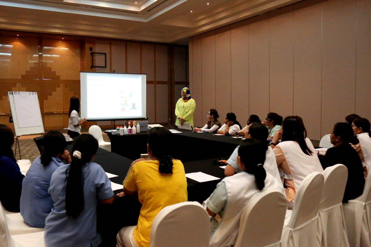 Sharjah Ladies Club enhances its employees’ qualifications with more than 20 training programs